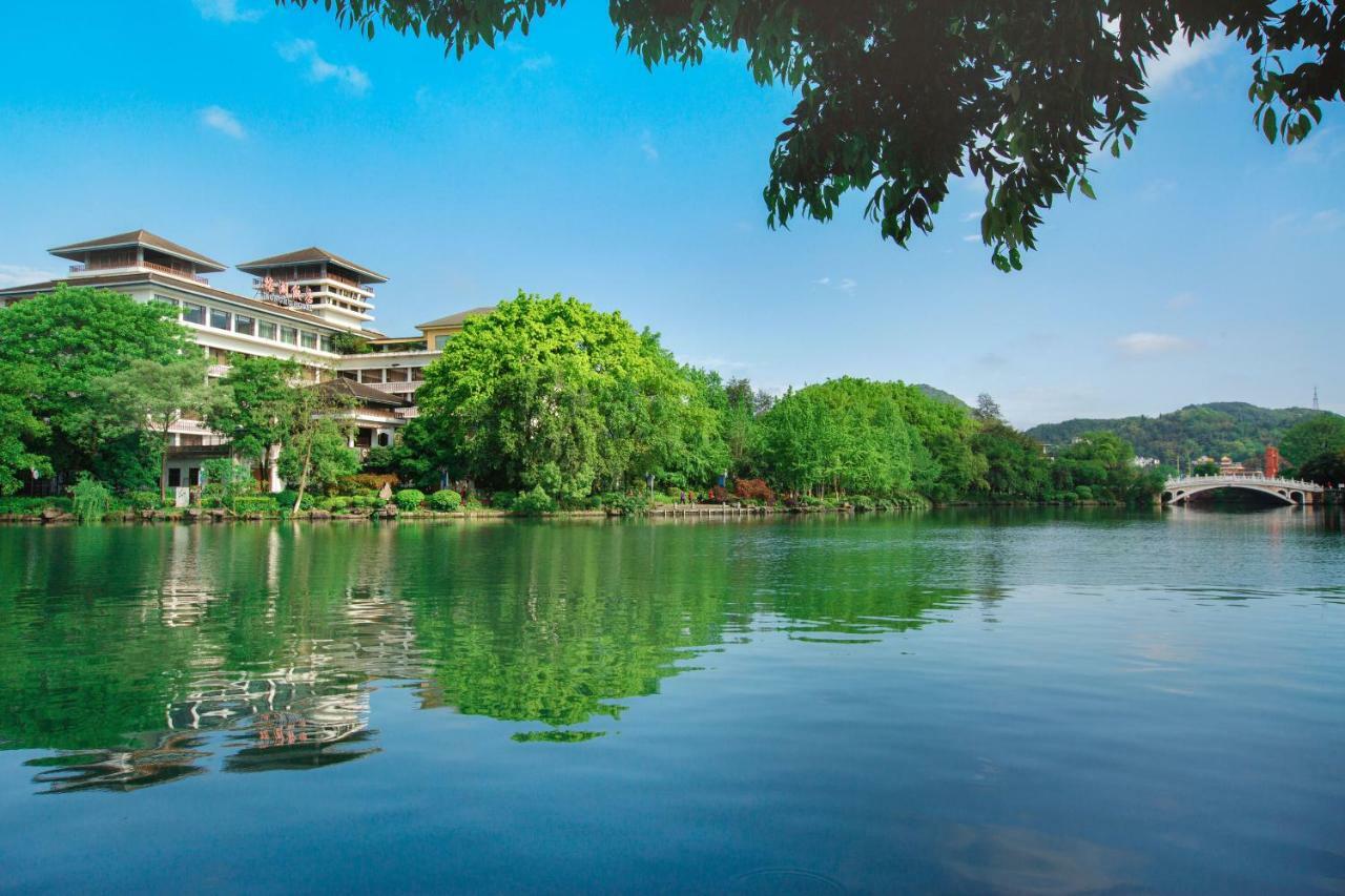 Guilin Ronghu Hotel מראה חיצוני תמונה